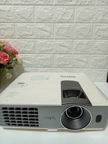 BenQ Projector Model : MX720