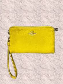 COACH L-shaped clutch
