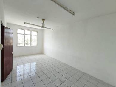 Apartment For Sale in Angkasa Apartment