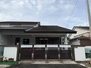 Room in Bukit Mertajam, PNG
