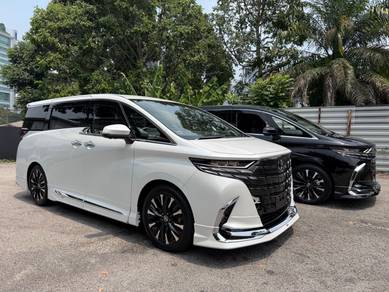 Toyota Alphard EXECUTIVE LOUNGE in Taman Tun Dr Ismail, KUL