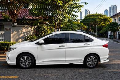 Honda City GM6 E in Taman Desa, KUL