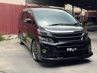 Toyota Vellfire Z GOLDEN EYES in Kajang, SGR