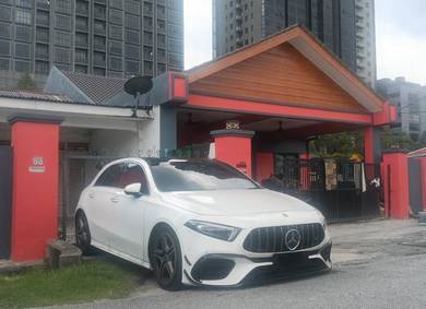 Mercedes Benz A180 180 AMG (CBU) in Petaling Jaya, SGR