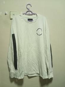 number nine swetshirt