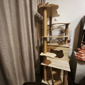 Wooden Cat Mansion 😻😻