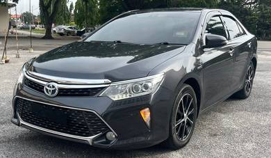 Toyota Camry HYBRID LUXURY in Muar, JHR