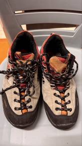Hiking Shoes