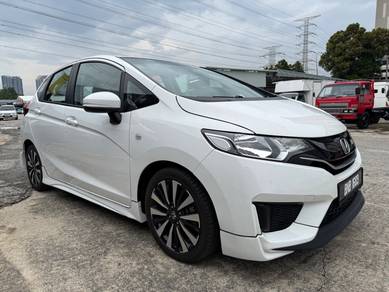 Honda Jazz E in Selayang, SGR