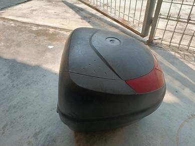 Box Motor Givi