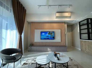 Service Residence For Sale in Arena Residence @ Warisan Puteri