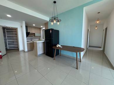 Condominium For Sale in Skyvilla @ D Island
