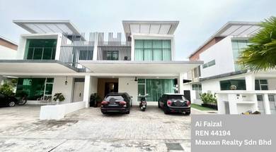 Semi-Detached House For Sale in Cyberjaya,SGR