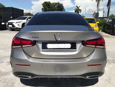 Mercedes Benz A250 250 AMG LINE in Klang, SGR