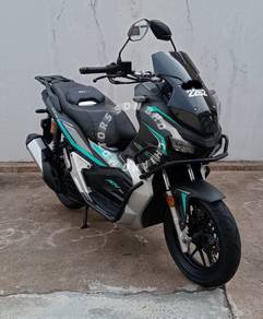 Honda ADV 150