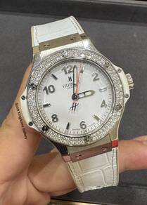Hublot Big Bang Factory Diamonds Bezel 38mm