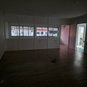 Office space For Rent in Gersik / Saguking / Jawa / Parit,LBN