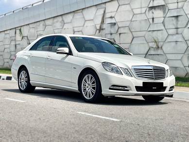 Mercedes Benz E200 200 CGI BlueEFCY ELEGANCE(CKD) in Nibong Tebal, PNG