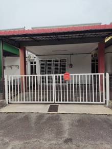 Room in Jasin, MLK