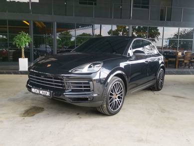 Porsche Cayenne BASE in Kajang, SGR