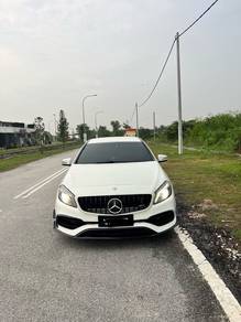 Mercedes Benz A180 180 in Shah Alam, SGR