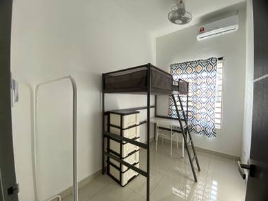 Room in Kulim, KDH