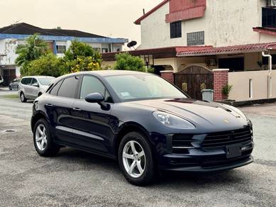 Porsche Macan  in Johor Bahru, JHR