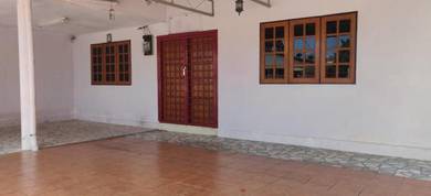 Room in Melaka Tengah, MLK