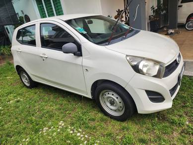 Perodua Axia E in Banting, SGR