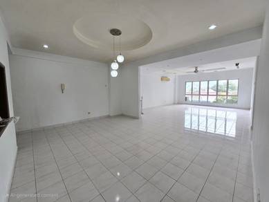 Condominium For Sale in Villa Lagenda