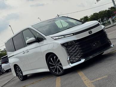 2022 Toyota Voxy S-Z