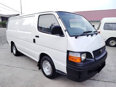 TOYOTA HIACE 3.0 (M) PANELvan DIESEL HIJAU 1OWN