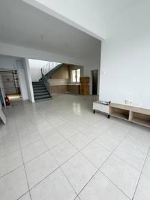 Condominium For Rent in Residensi Adelia