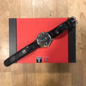 Tissot T-Classic Leather Classic Dream T033410A