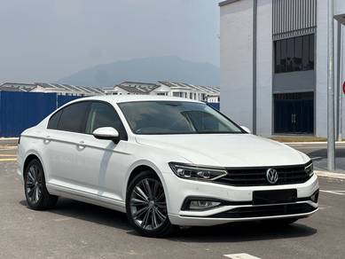 Volkswagen Passat R-LINE in Kulai, JHR