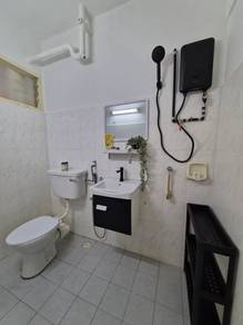 Apartment For Sale in Taman Pekaka Block 31