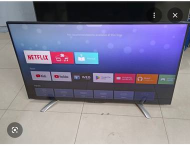 SHARP SMART TV. 50 INCh