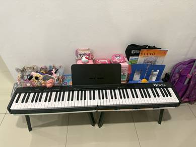 digital piano