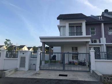 Semi-Detached House For Sale in Puncak Alam,SGR