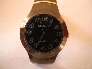Round Chance Quartz Black Watch