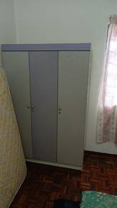 used wardrobe 
