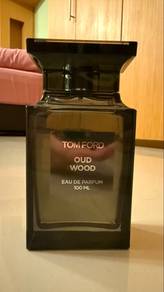 Tom Ford Oud Wood EDP – Luxury Woody Fragrance