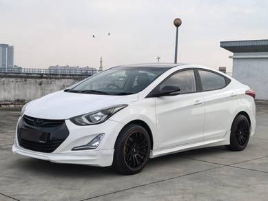 Hyundai Elantra HIGH SPEC in Bandar Puteri Puchong, SGR