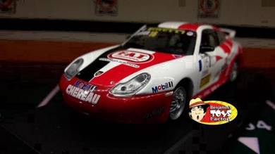 1/43 Porsche 911 GT3 scale model #16
