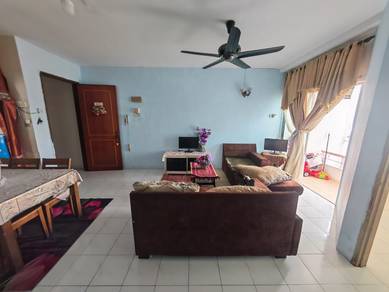Condominium For Sale in Symphony Park (Jelutong)