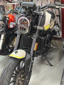 Benelli Leoncino 250