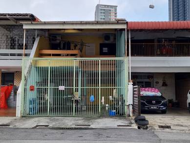 2-storey Terraced House For Sale in Georgetown,PNG