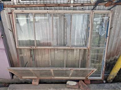 Vintage Metal Windows Complete With Frame