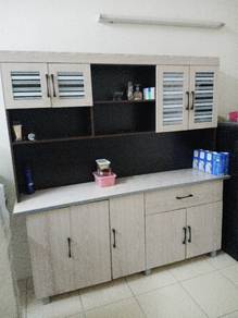 kitchen cabnit