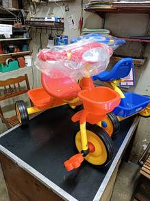 Budget Tiddler Tricycle with light and music
